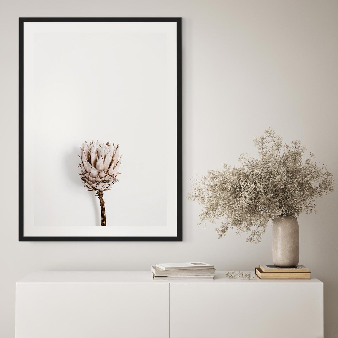 Plakat w ramie 40x50 - Suszona Roślina na Białym Tle - minimalizm, suszona roślina - rama czarna