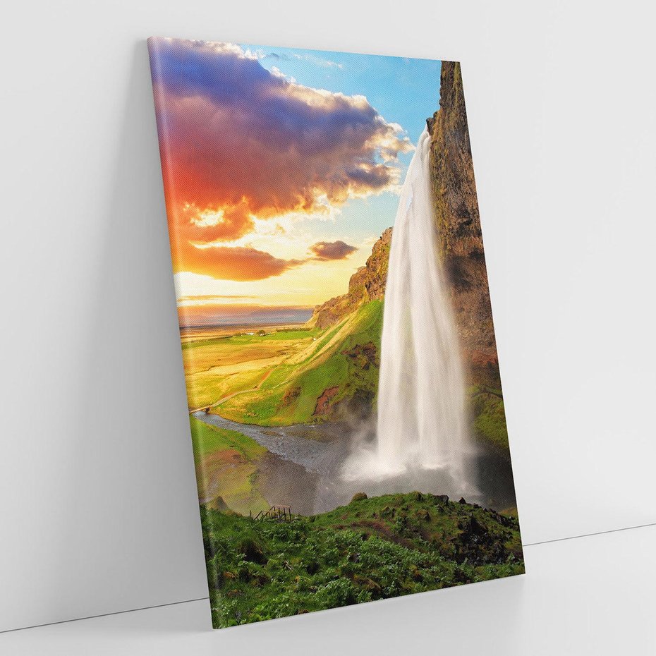 Obraz na płótnie 70x100 - Zachód słońca nad islandzkim wodospadem - Islandia, wodospad
