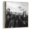 Obraz w ramie 50x50 - Wibracje Miejskiego Życia - miasto, wieżowce - rama drewno
