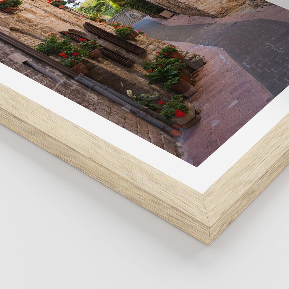 Plakat w ramie 50x70 - Miłość na Romantycznej Uliczce - romantyczna, uliczka - rama drewno