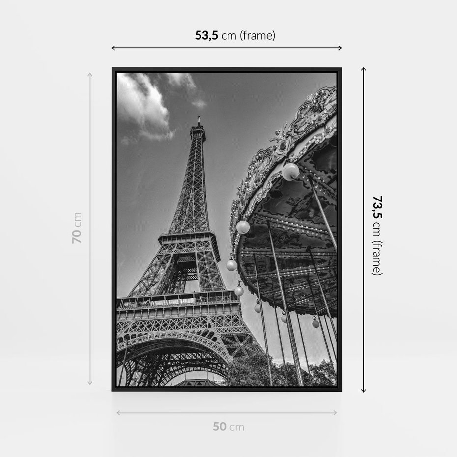 Obraz w ramie 50x70 - Zabawa w Paryżu - czarno białe zdjecie, wieża eiffla - rama czarna