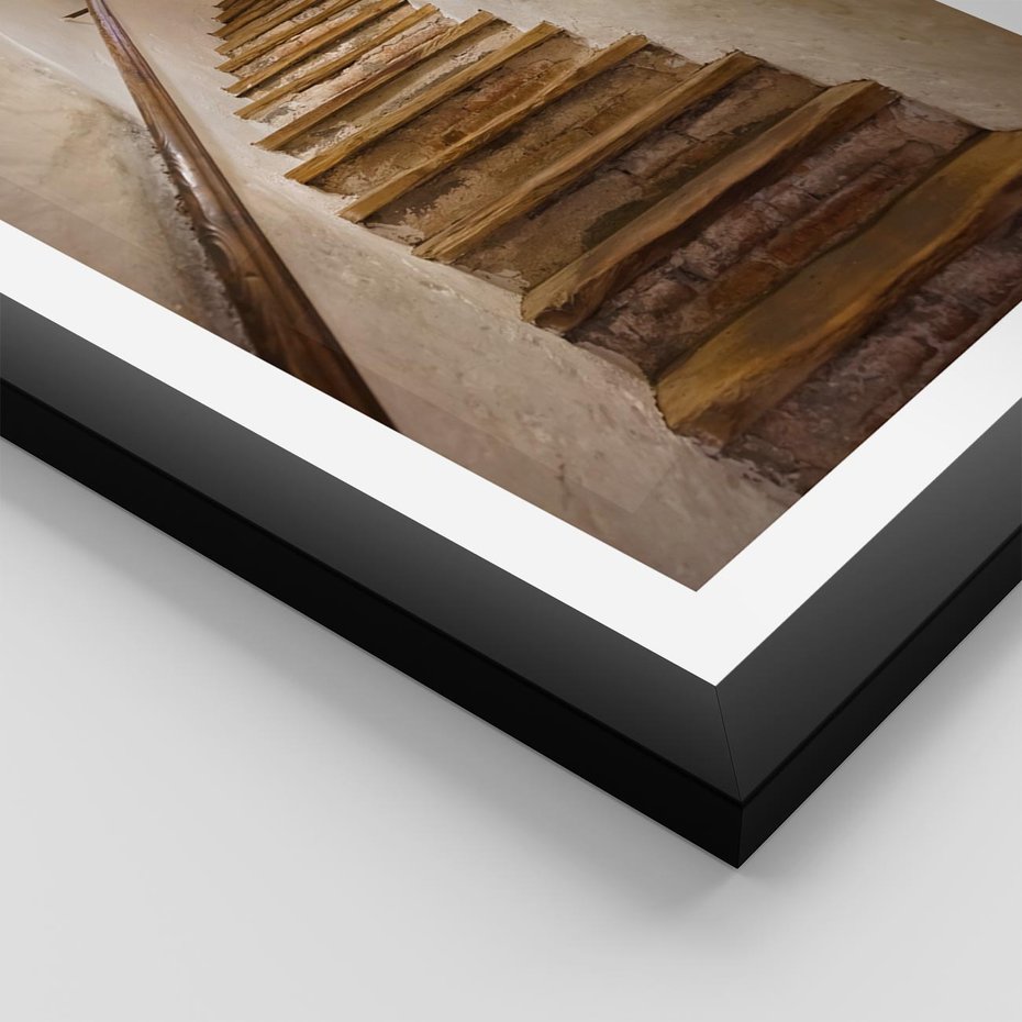 Plakat w ramie 50x70 - Schody Wymiarów - schody, tunel - rama czarna