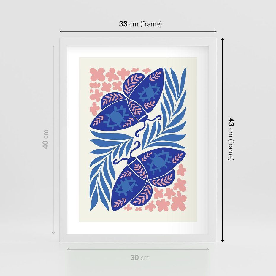 Plakat w ramie 30x40 - Migotliwa Rzeczywistość - ćmy, kwiaty - rama biała