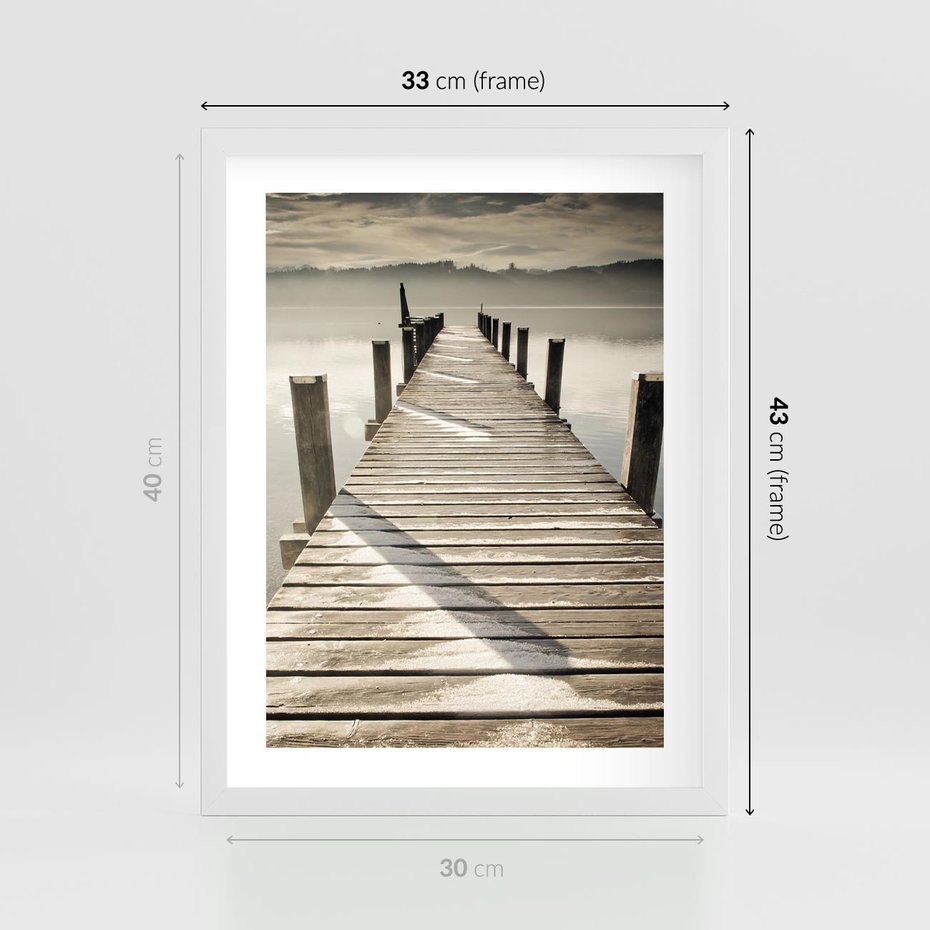 Plakat w ramie 30x40 - Idylliczny pomost nad jeziorem - pomost, jezioro - rama biała