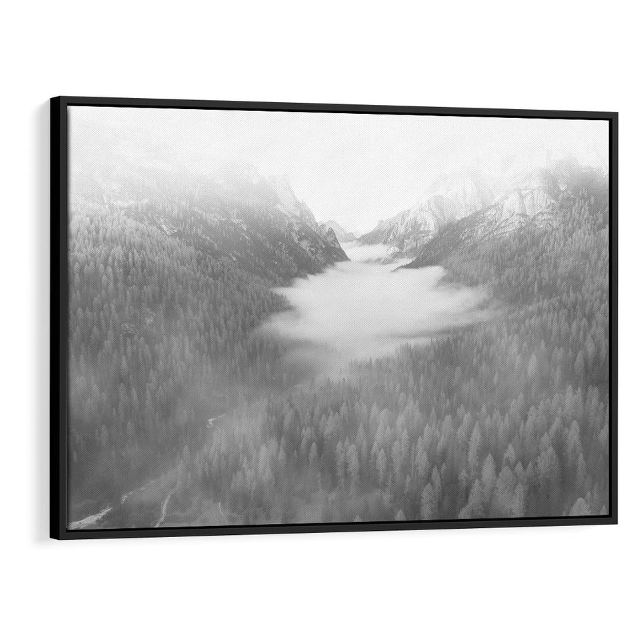 Obraz w ramie 100x70 - Szare Góry - zamglony krajobraz, las - rama czarna