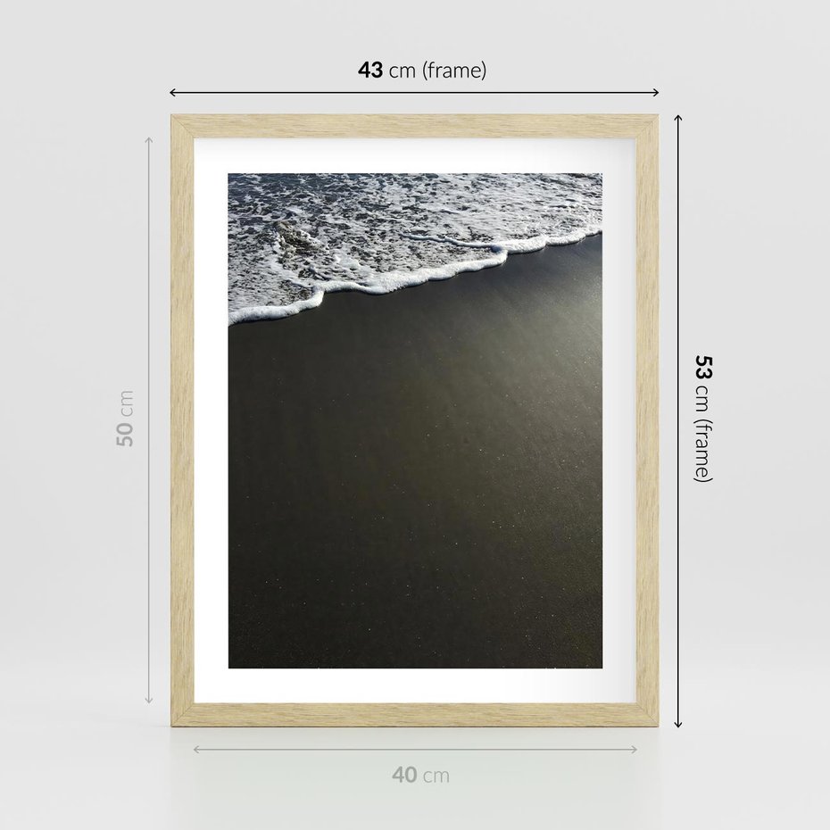 Plakat w ramie 40x50 - Morskie Fale na Plaży - plaża, morskie fale omywają piasek - rama drewno