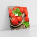 Obraz na płótnie 50x50 - Truskawki: owocowa ekstaza - truskawki, owoce