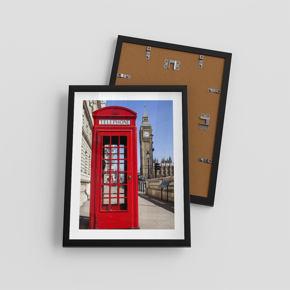 Plakat w ramie 30x40 - Ikoniczna budka telefoniczna w Londynie - budka, telefoniczna - rama czarna