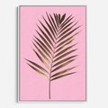 Obraz w ramie 80x120 - Promienie złotej palmy - złota, palma - rama biała