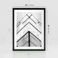 Plakat w ramie 30x40 - Elegancja Współczesnej Architektury: Wieżowiec w Monochromii - nowoczesna architektura, czarno biała fotografia - rama czarna
