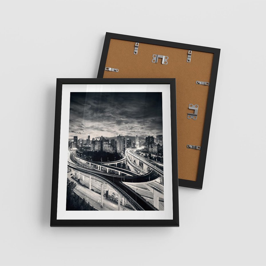 Plakat w ramie 40x50 - Miejska Symfonia - miasto, nocą - rama czarna