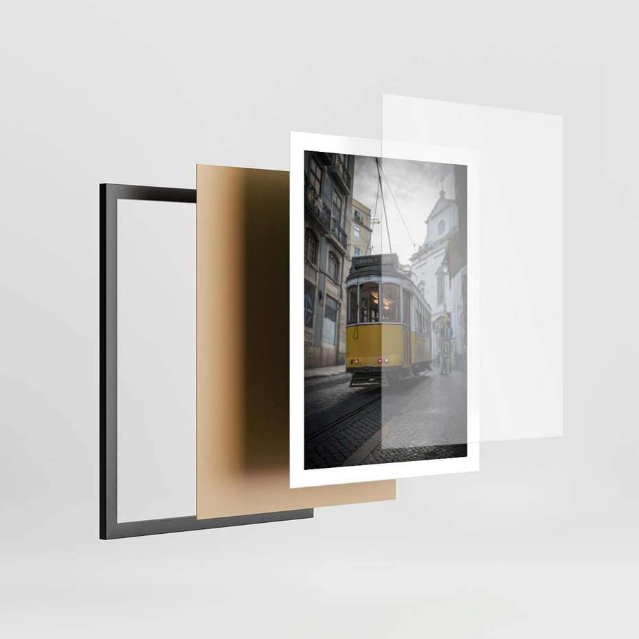 Plakat w ramie 50x70 - Urok tramwajów Lizbony - tramwaj, Lizbona - rama czarna
