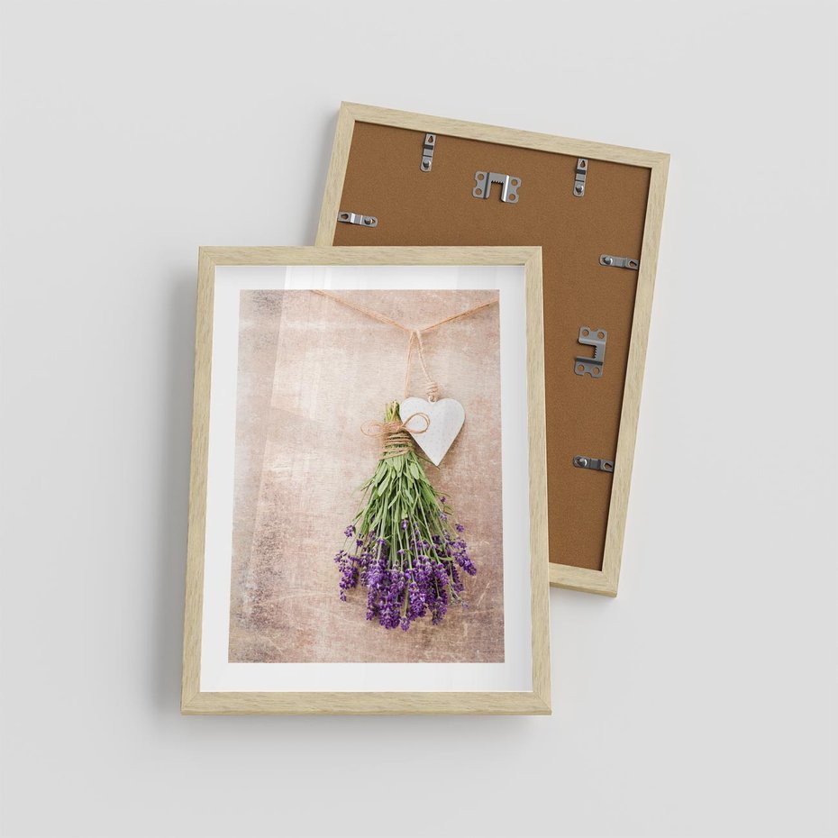 Plakat w ramie 30x40 - Romantyczny urok - lawenda, bukiet - rama drewno