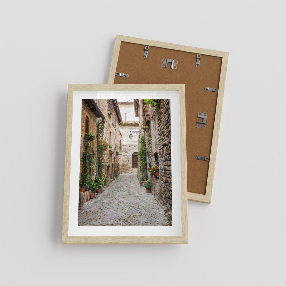 Plakat w ramie 30x40 - Urok Uliczki we Włoszech - uliczka, Włochy - rama drewno