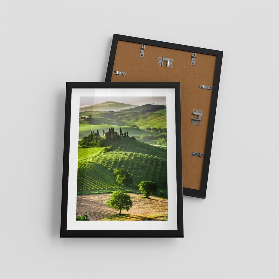 Plakat w ramie 30x40 - Prowansja: malownicze winnice w kraju Włoch - Prowansja, Włochy - rama czarna