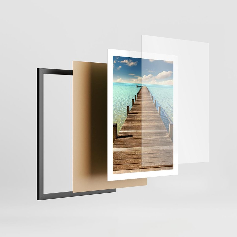Plakat w ramie 50x70 - Pomost nad morską przestrzenią - pomost, morze - rama czarna