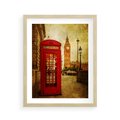Plakat w ramie 40x50 - Ikoniczna budka telefoniczna w Londynie - sepia, budka - rama drewno