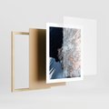 Plakat w ramie 40x50 - Lot Ptaka - zima, zimowy krajobraz - rama drewno