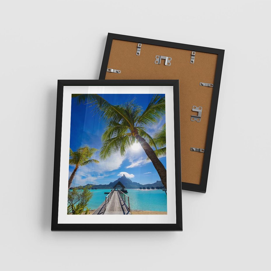 Plakat w ramie 40x50 - Tropikalne palmy nad oceanem - palmy, ocean - rama czarna