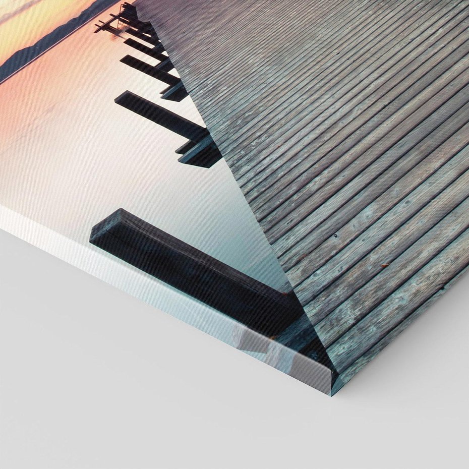 Obraz na płótnie 80x120 - Złote zachody słońca - jezioro, molo