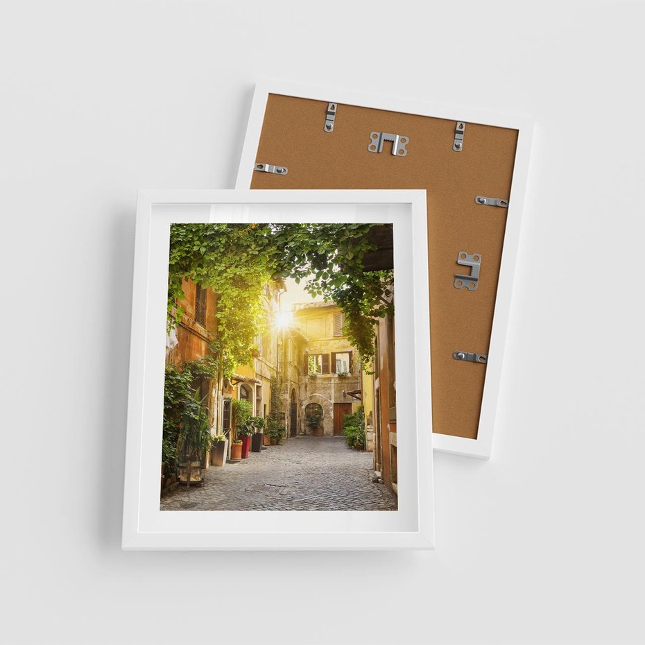 Plakat w ramie 40x50 - Malownicza Wędrówka - uliczka, perspektywa - rama biała