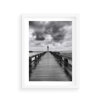 Plakat w ramie 40x50 - Romantyczny pomost z latarnią - pomost, latarnia - rama biała