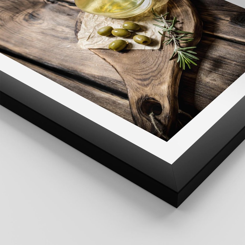 Plakat w ramie 40x50 - Oliwki w restauracji - oliwa, oliwki - rama czarna