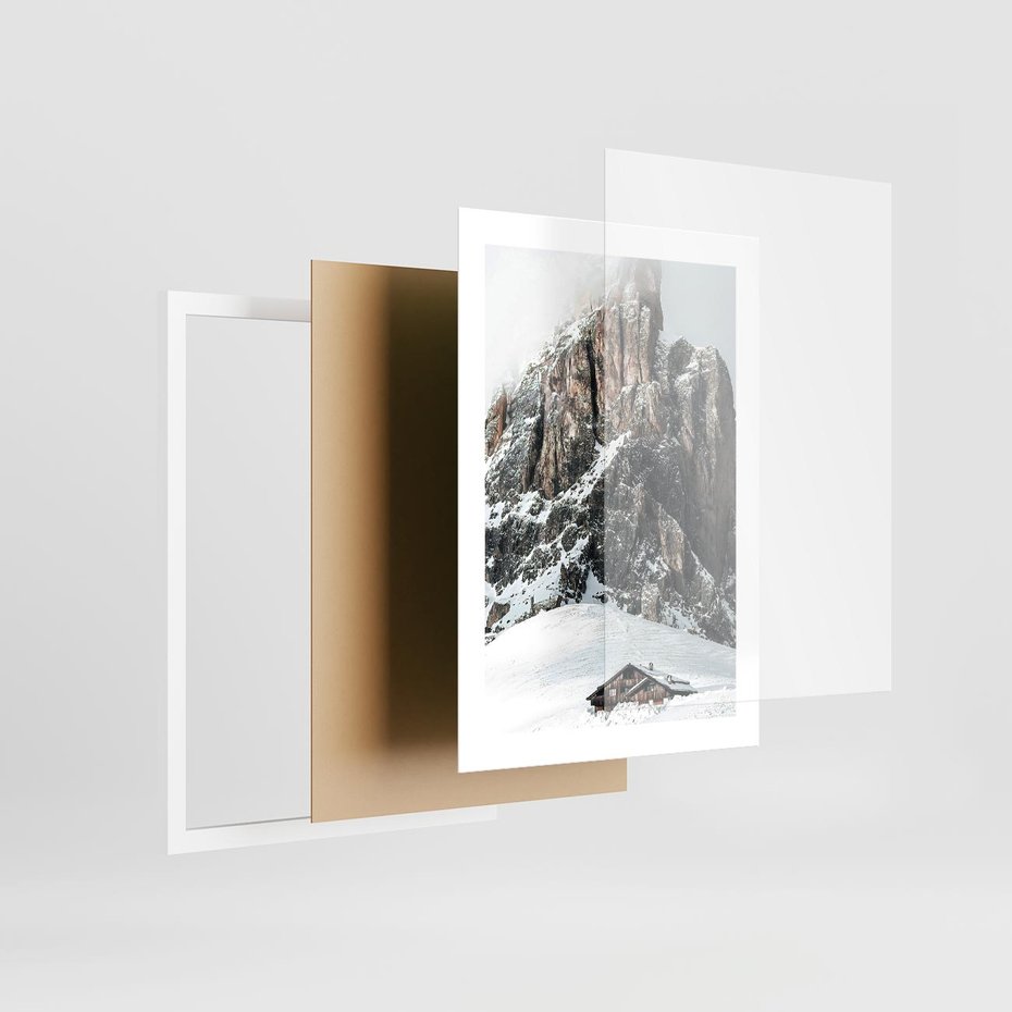 Plakat w ramie 30x40 - Górski Raj z Chatką - górskie szczyty, ośnieżone góry - rama biała