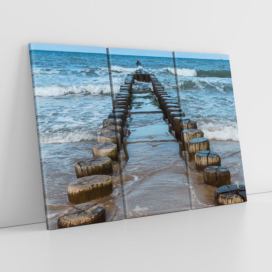 Obraz na płótnie 120x80 - Falochron na brzegu morza - falochron, morze