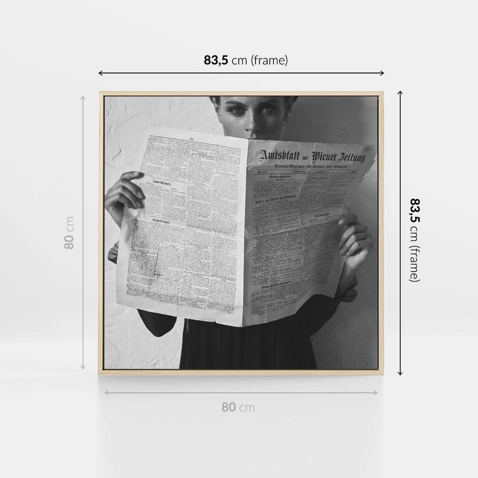 Obraz w ramie 80x80 - Nowe Wiadomości - retro zdjęcie, czarno białe - rama drewno