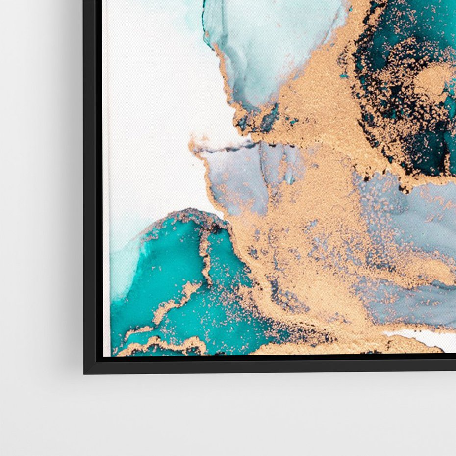 Obraz w ramie 50x70 - Elegancja i Subtelność - marmur, złoto - rama czarna