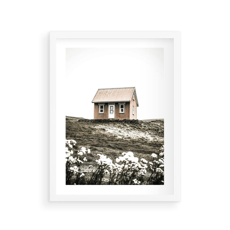 Plakat w ramie 30x40 - Krajobraz z Przeszłości: Kwitnąca Łąka w Sepii - domek na wzgórzu, kwitnąca łąka - rama biała