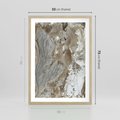 Plakat w ramie 50x70 - Spokój w Beżu - zdjęcie, naturalna tekstura - rama drewno