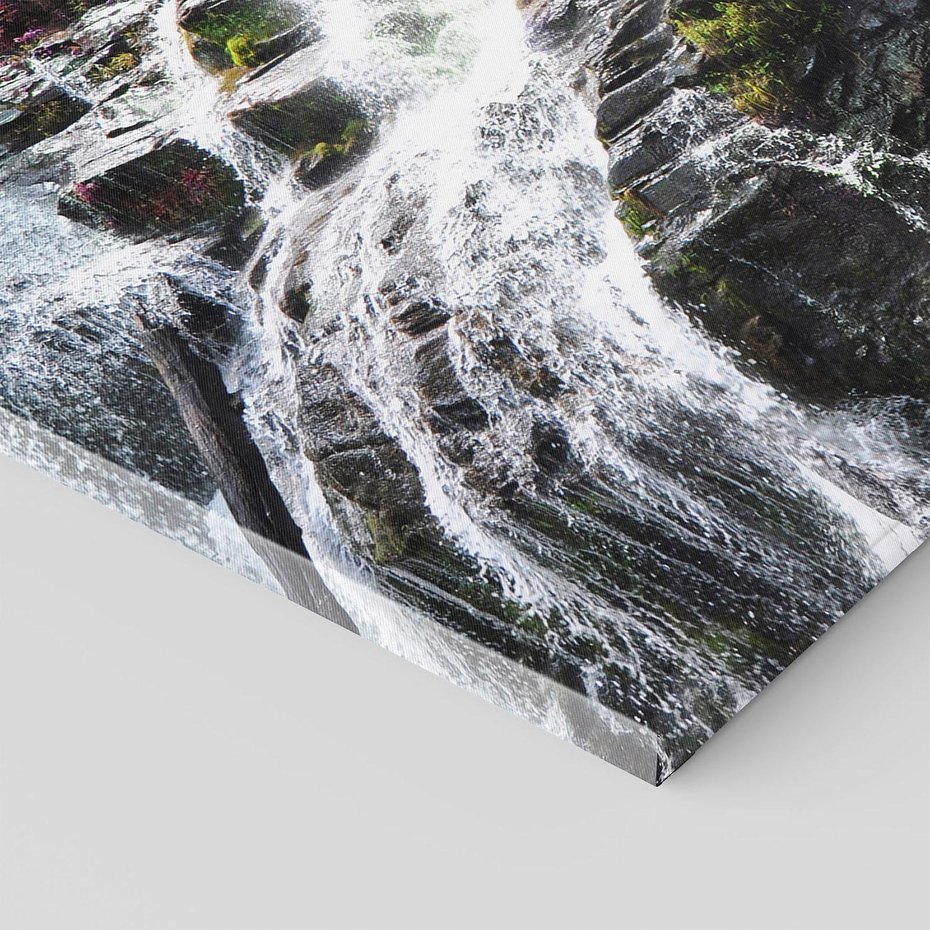 Obraz na płótnie 100x70 - Wodospad wśród majestatycznych gór - wodospad, góry