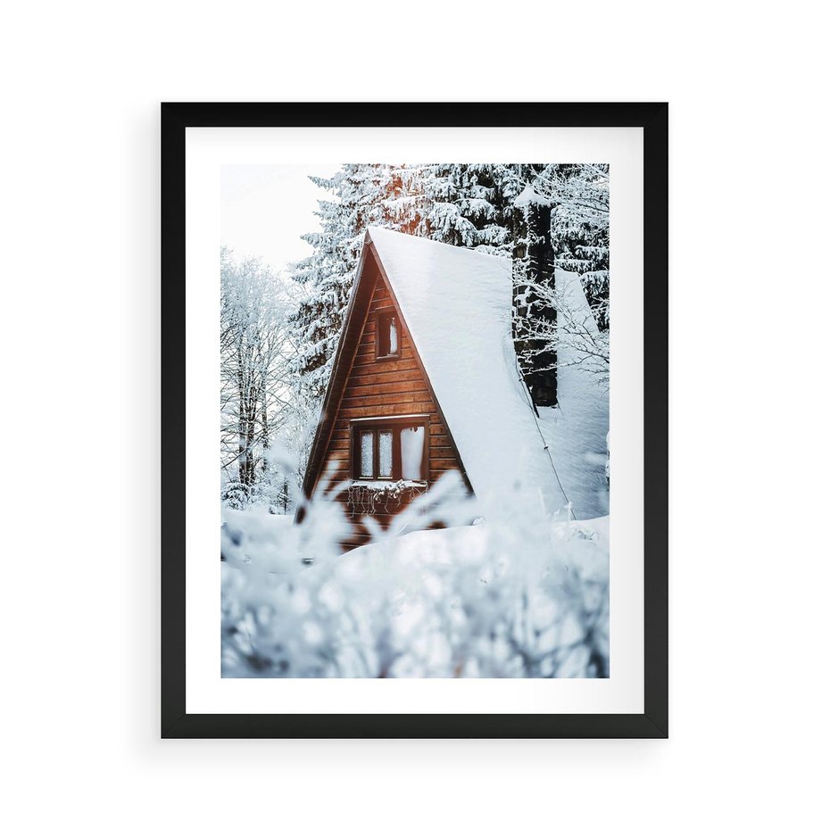 Plakat w ramie 40x50 - Zimowe Ustronie w Lesie - domek w lesie, zimowy las - rama czarna