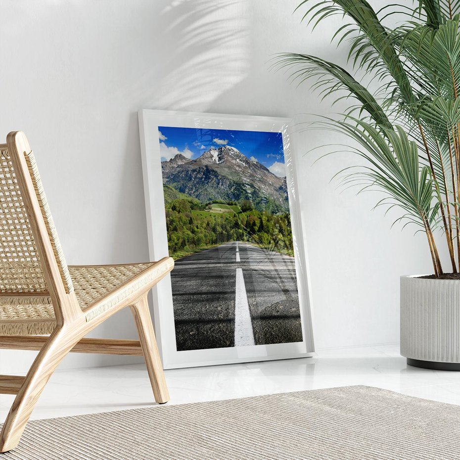 Plakat bez ramy 50x70 - Droga przez góry: podróż do przygody - droga, góry