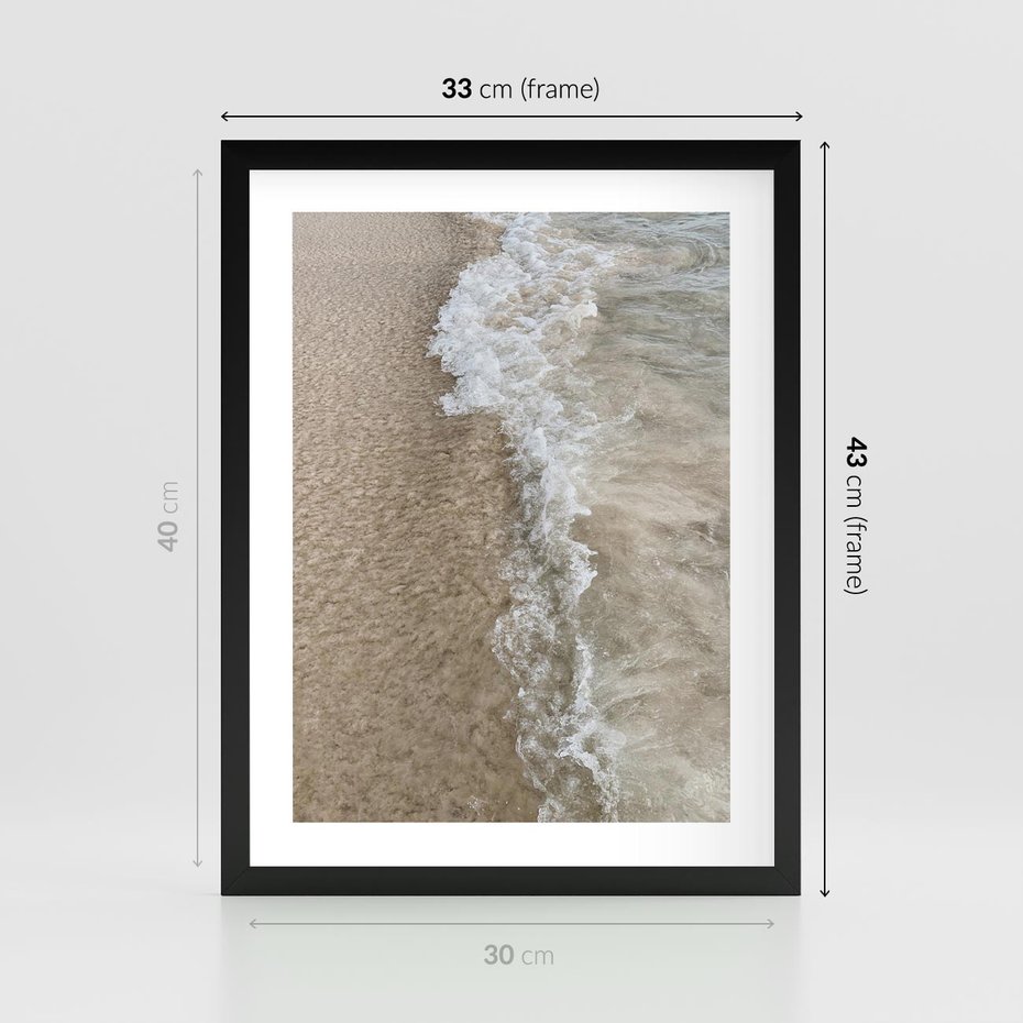 Plakat w ramie 30x40 - Fale Morza na Piasku - plaża, morze - rama czarna