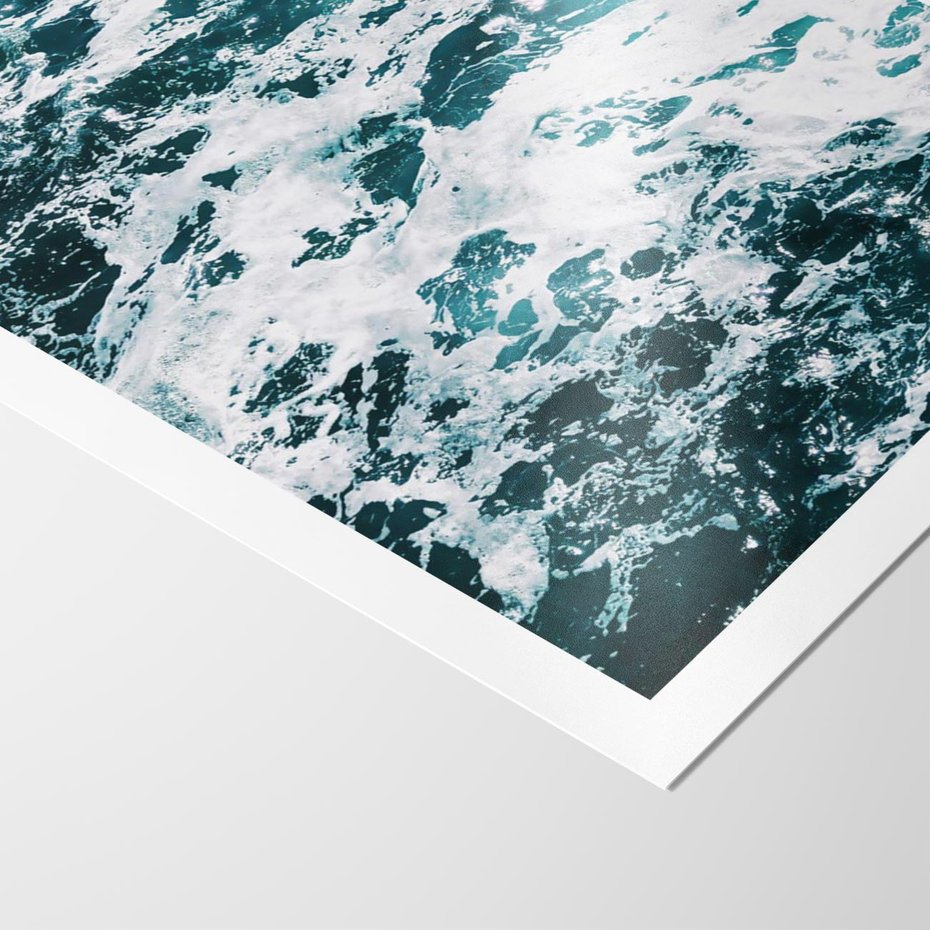 Plakat bez ramy 30x40 - Potęga Natury: Wzburzone Fale Oceanu - wzburzone fale oceanu