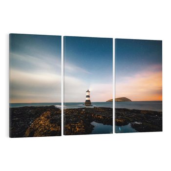 Obraz na płótnie 120x80 - Zachód słońca nad morzem: Magia plażowej scenerii - latarnia morska, morze