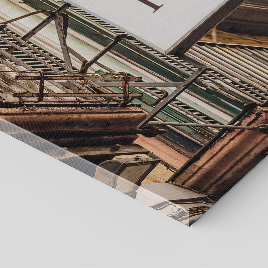 Obraz na płótnie 120x80 - Magiczne Spacery - hotel, uliczka