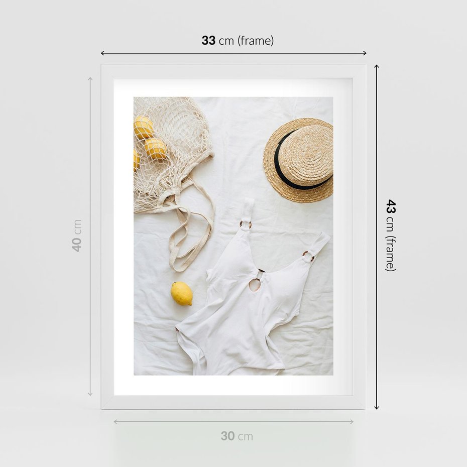 Plakat w ramie 30x40 - Moda na Wakacje: Cytrynowy Urok - kompozycja letnia, fashion - rama biała