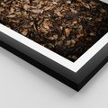Plakat w ramie 30x40 - Brązowe Liście w Scenerii - suche liście jesień brąz - rama czarna