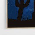 Obraz w ramie 70x100 - Nocne Tajemnice Pustyni - gwieździsta noc, granatowe niebo - rama drewno