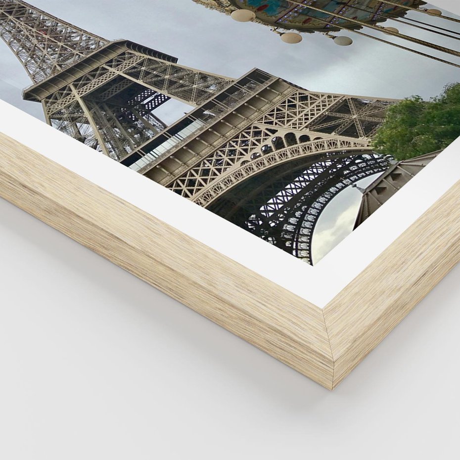 Plakat w ramie 40x50 - Delikatność kolorów - wieża, Eiffla - rama drewno