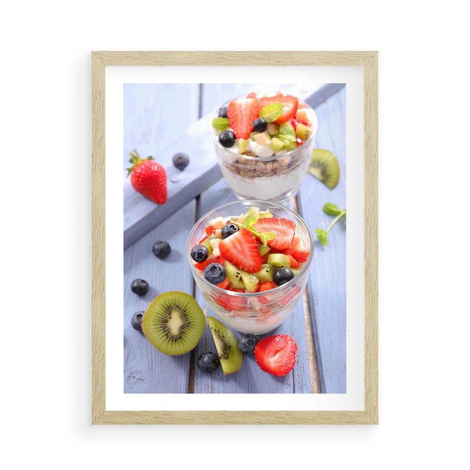 Plakat w ramie 50x70 - Świeżość i Zdrowie - sałatka, owoce - rama drewno