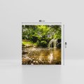 Obraz na płótnie 40x40 - Magia wodospadu w lesie - wodospad, las