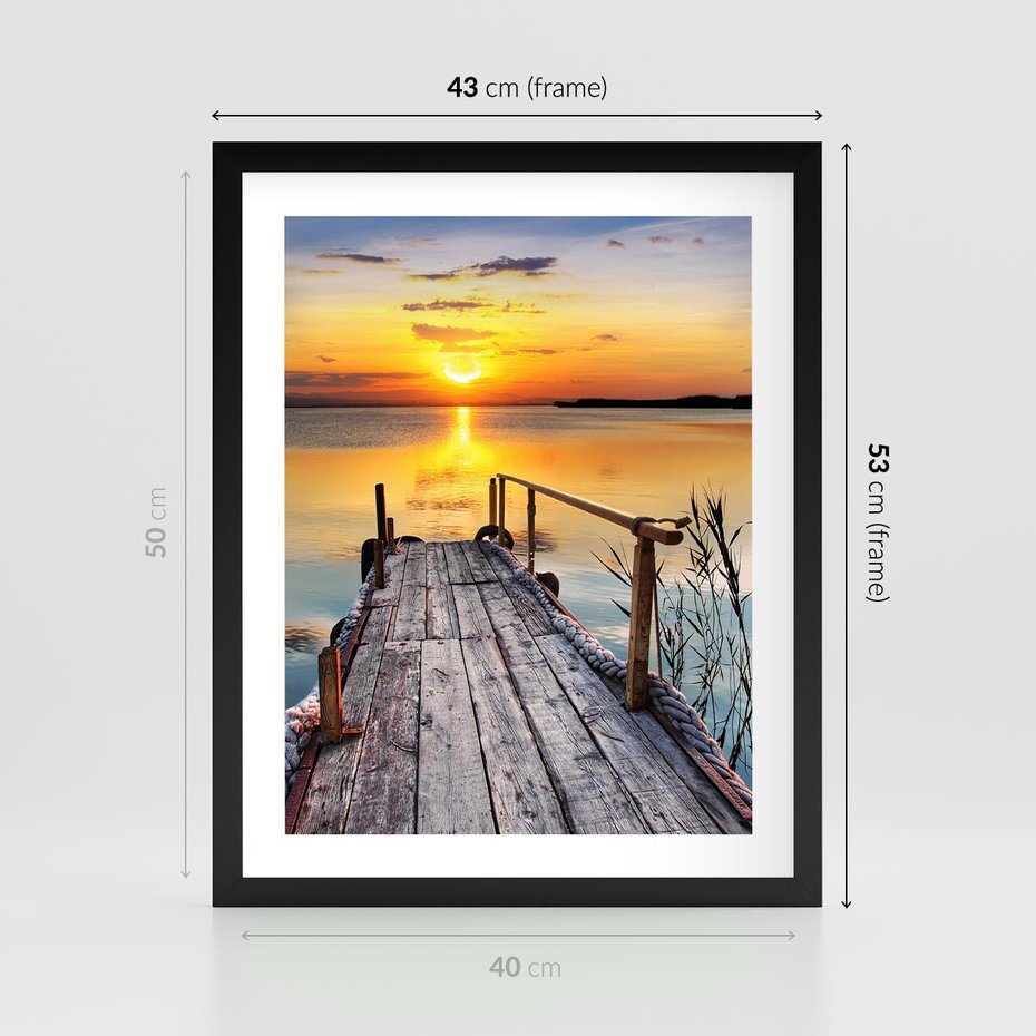 Plakat w ramie 40x50 - Zachód nad jeziorem z pomostem - pomost, jezioro - rama czarna