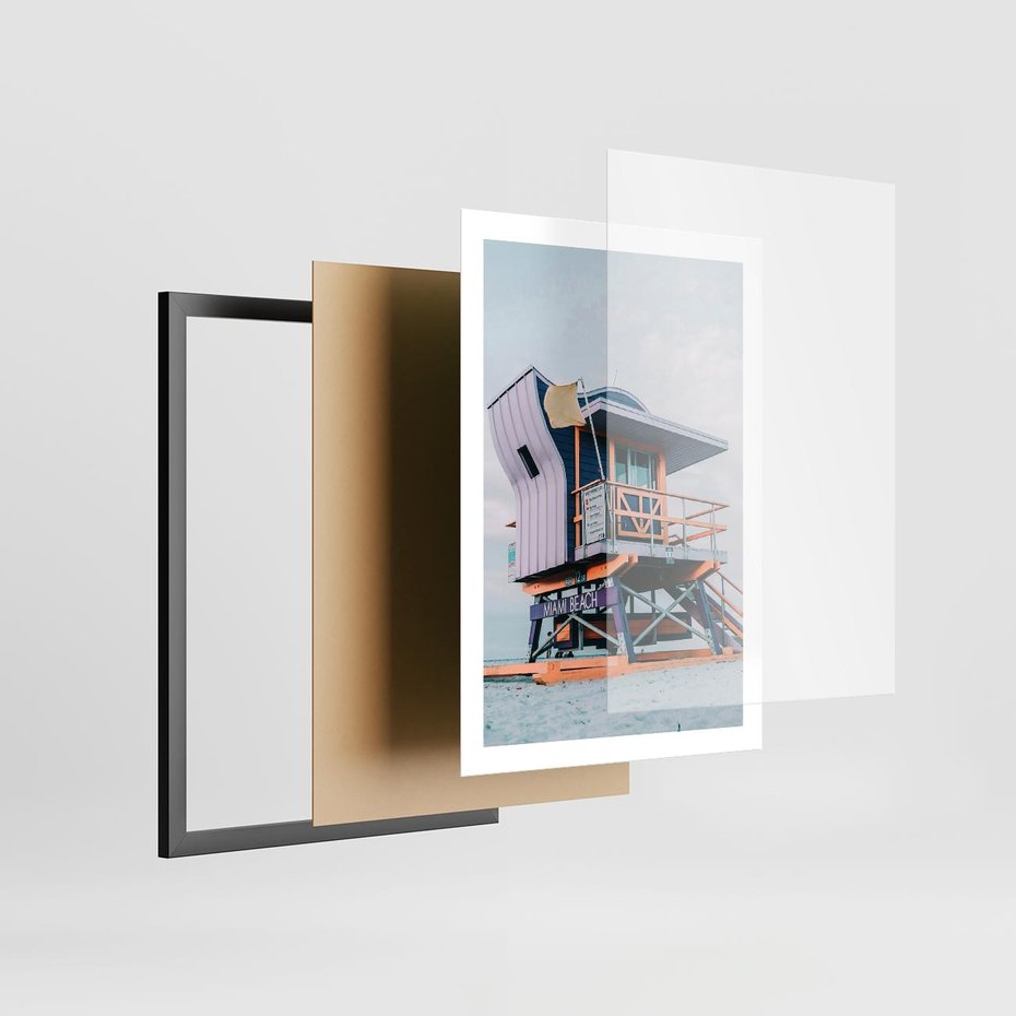 Plakat w ramie 50x70 - Plażowa Kolorystyka: Budka Ratownika w Pastelach - pastelowa budka ratownika, plaża Miami - rama czarna