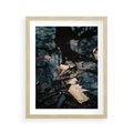 Plakat w ramie 40x50 - Jesienne Liście w Kałużach: Odbicie Natury - jesienne liście wkałuży, fotografia - rama drewno