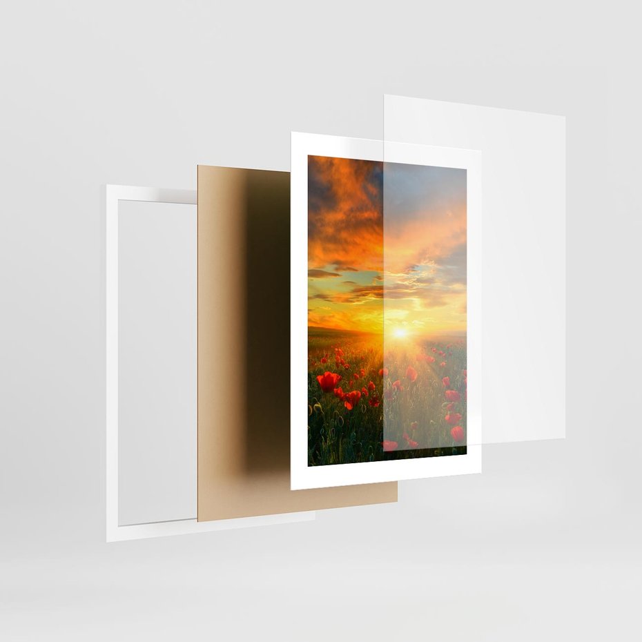 Plakat w ramie 30x40 - Magia zachodu słońca na łące z makami - łąka, zachód słońca - rama biała